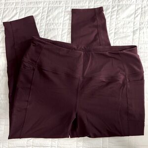 Skecher’s 7/8 leggings, size 2XL burgundy, like new.